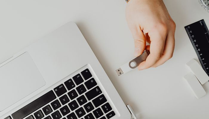 [BẬT MÍ] 3 cách format USB trên MacBook đơn giản, đúng cách