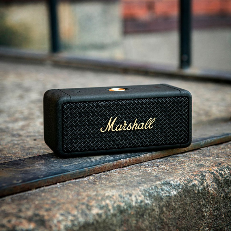 Loa Marshall Emberton Black and Brass