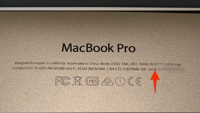 Lấy số seri trên vỏ máy MacBook
