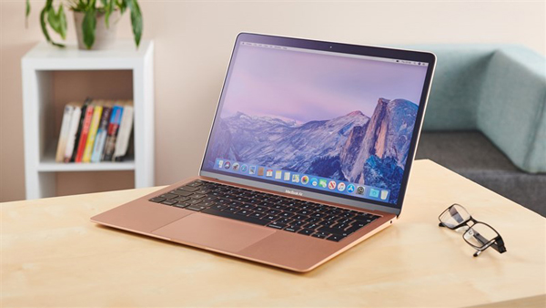 Cân nhắc và kiểm tra thật kỹ trước khi quyết định mua bất kỳ chiếc MacBook Air cũ nào