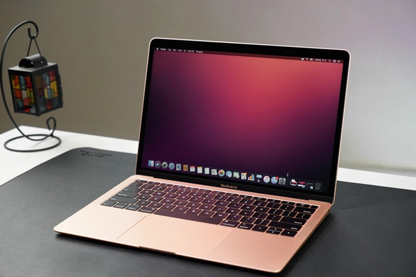 MacBook Air cũ đều có kiểu dáng rất nhỏ gọn, thời thượng