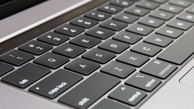 Bàn phím Magic Keyboard cho những trải nghiệm gõ phím êm ái, chân thật