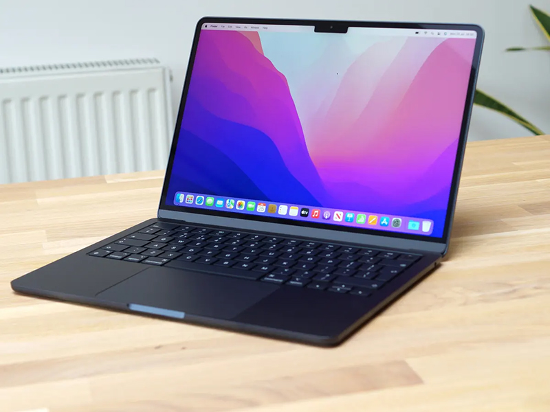 2.2 MacBook Air 2022