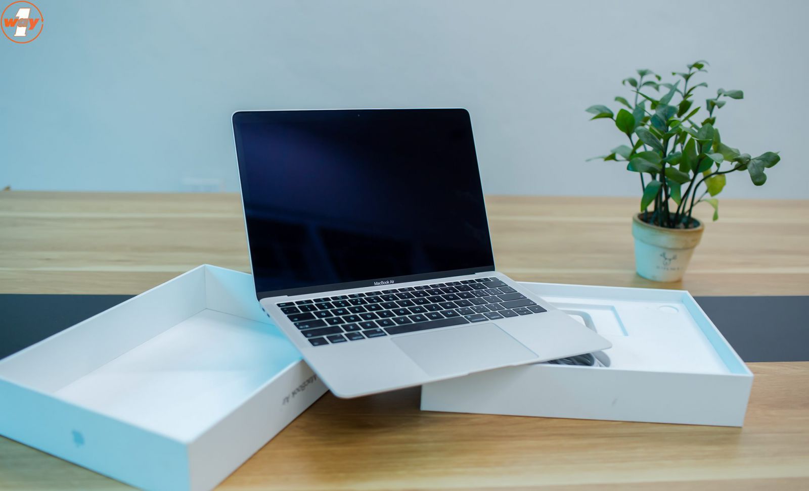MacBook Air 2019 - 13 inch - 128GB - MVFK2 cũ trắng