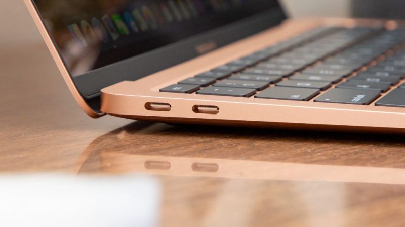 Tuy hạn chế về số lượng nhưng đổi lại Thunderbolt 3 lại cực kỳ đa nhiệm