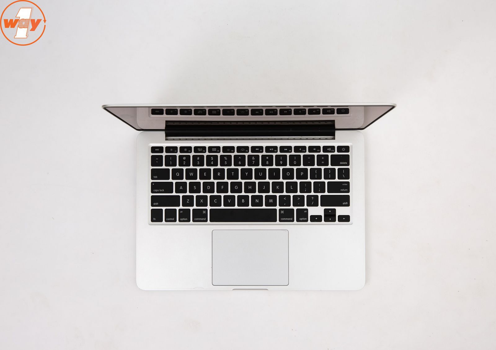 Sản phẩm MacBook Pro Core i5 cũ 13 inch đời 2015 - MF839 với ngoại hình bắt mắt