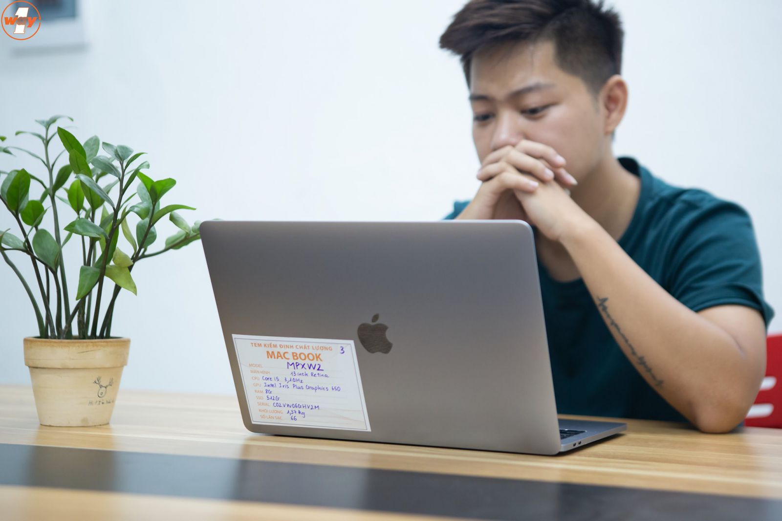 MacBook Pro 2017 cũ MPXW2 được thay đổi nhiều về cấu hình